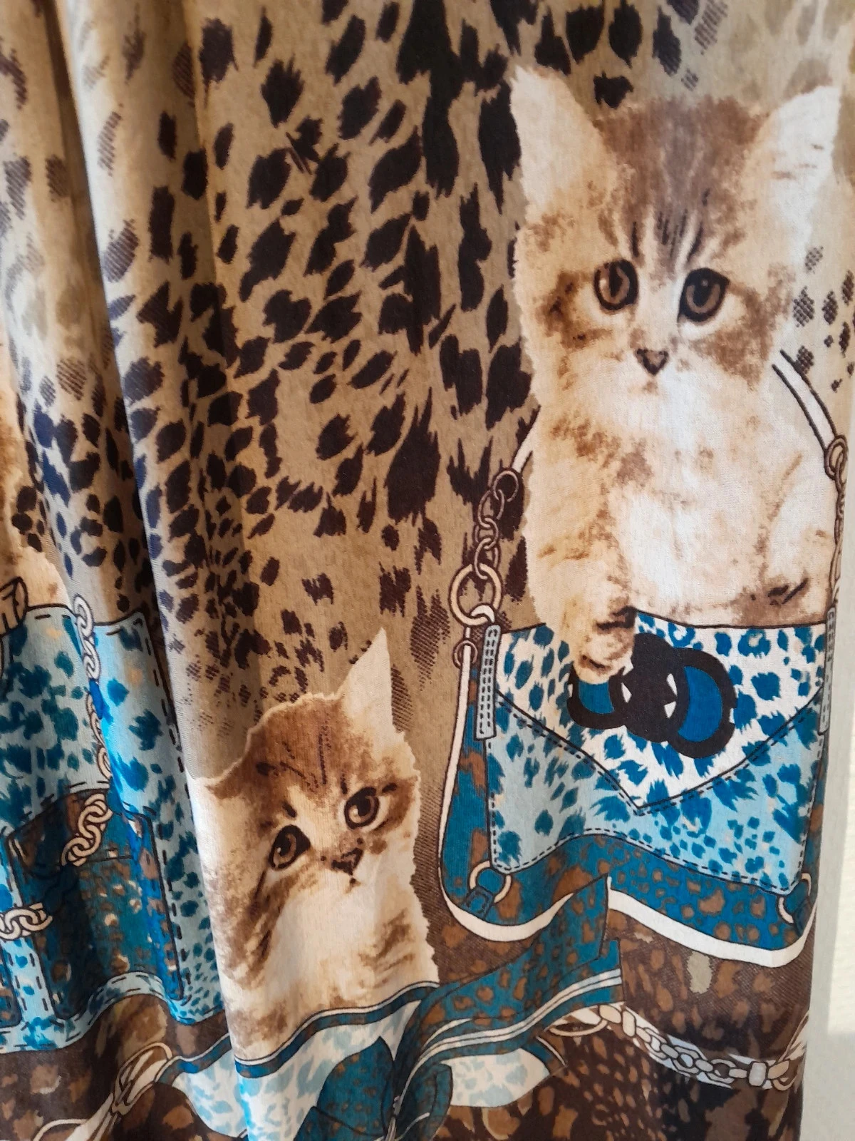 Vestido gatinhos, meio comprimento, tamanho 38 – photo 10